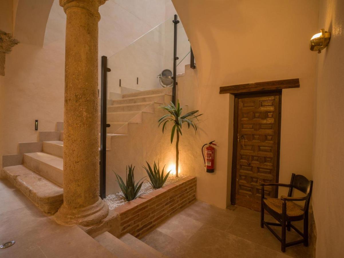 Casa De Los Mendoza - Casa Solariega En El Casco Historico Αλκαλά ντε Ενάρες Εξωτερικό φωτογραφία