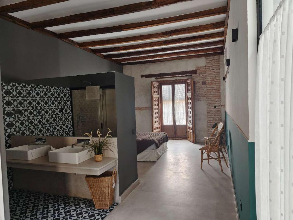 Casa De Los Mendoza - Casa Solariega En El Casco Historico Αλκαλά ντε Ενάρες Εξωτερικό φωτογραφία