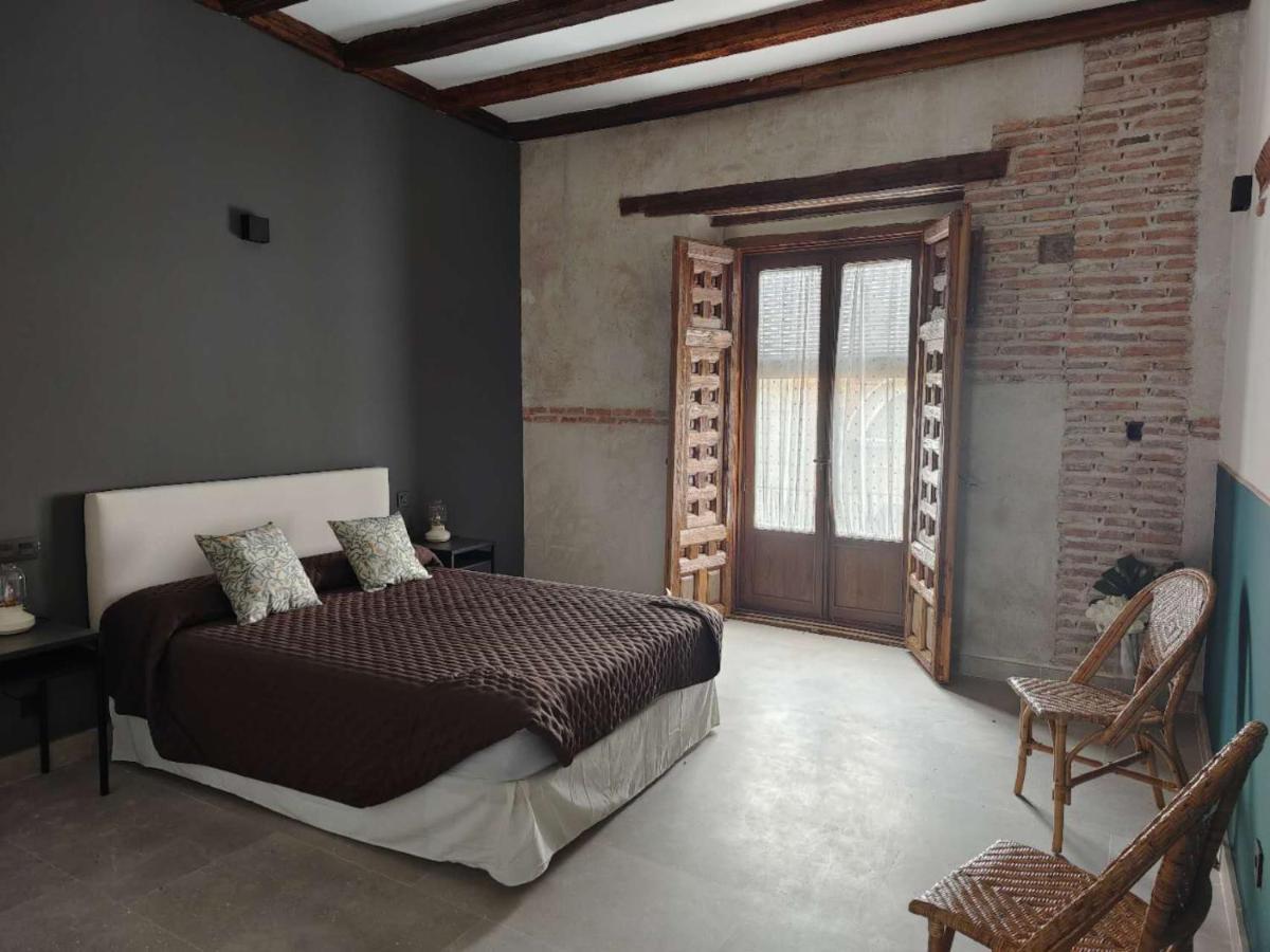 Casa De Los Mendoza - Casa Solariega En El Casco Historico Αλκαλά ντε Ενάρες Εξωτερικό φωτογραφία