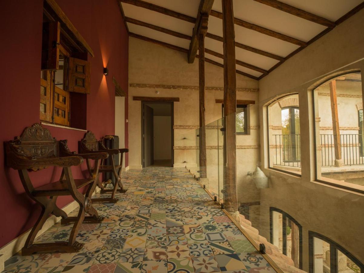 Casa De Los Mendoza - Casa Solariega En El Casco Historico Αλκαλά ντε Ενάρες Εξωτερικό φωτογραφία