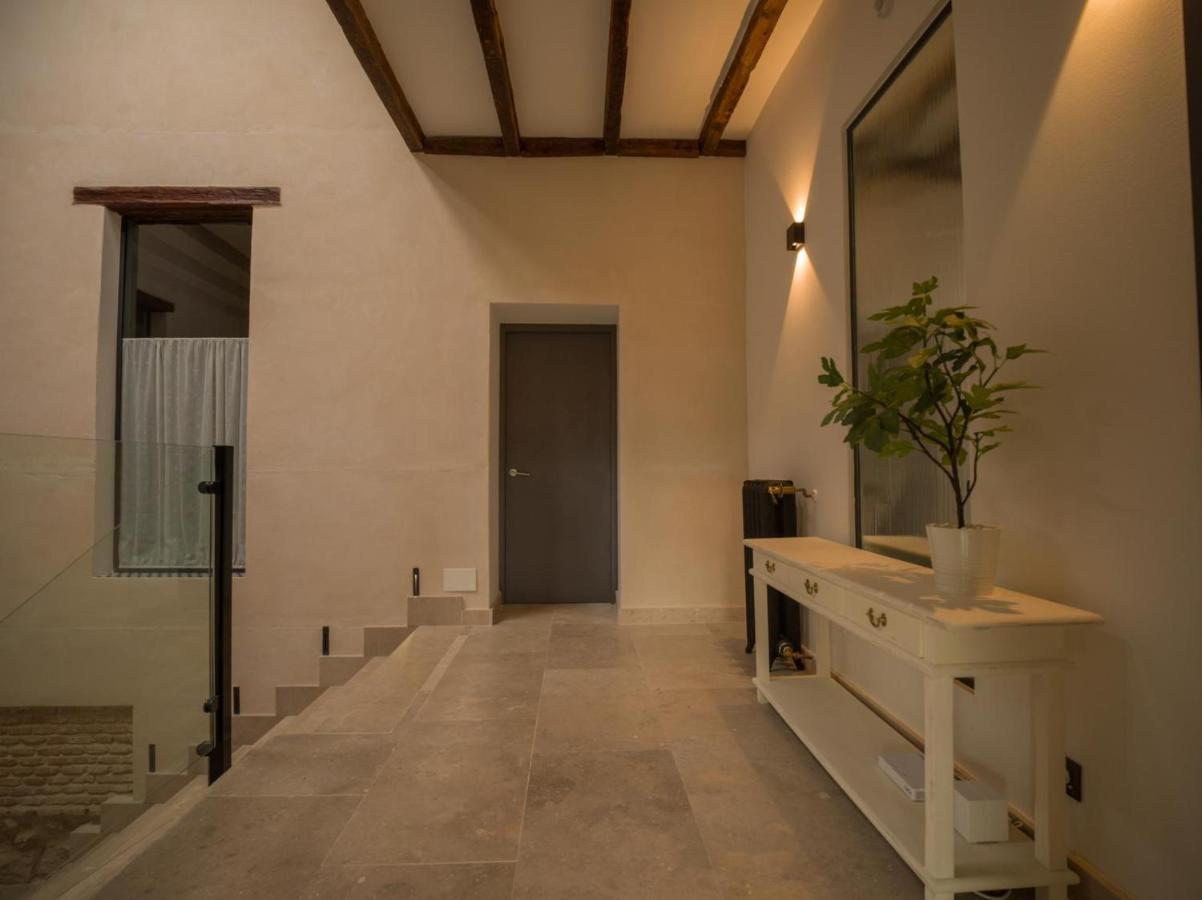 Casa De Los Mendoza - Casa Solariega En El Casco Historico Αλκαλά ντε Ενάρες Εξωτερικό φωτογραφία