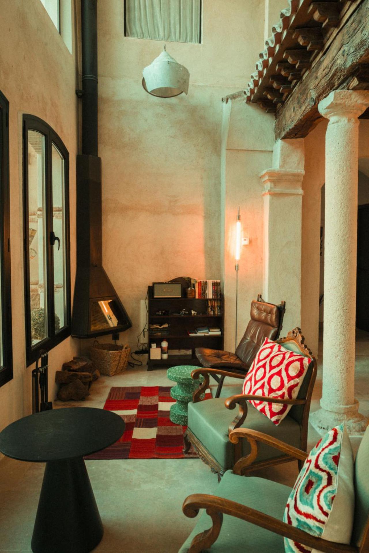 Casa De Los Mendoza - Casa Solariega En El Casco Historico Αλκαλά ντε Ενάρες Εξωτερικό φωτογραφία